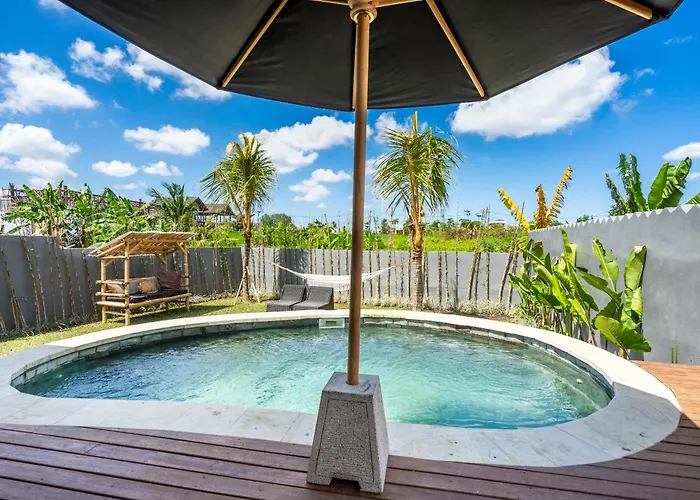 Noon Eco Bamboo Getaway In Villa Canggu