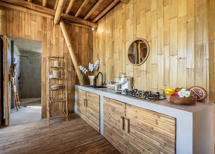 Noon Eco Bamboo Getaway In * Canggu