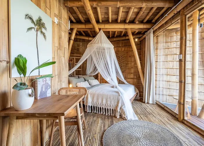 Villa Noon Eco Bamboo Getaway In