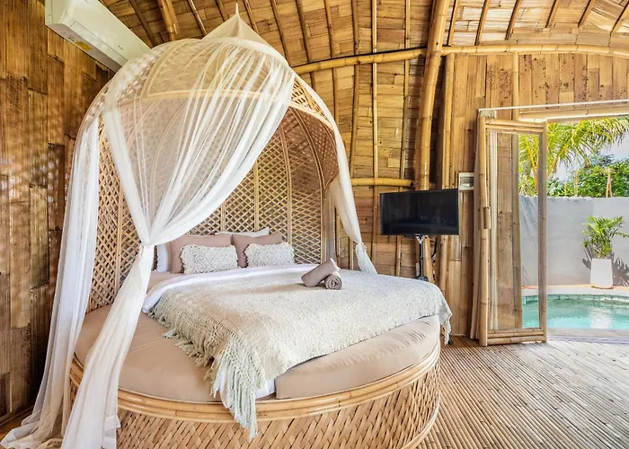 Noon Eco Bamboo Getaway In Villa Canggu