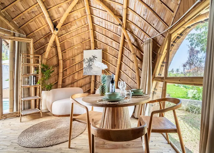 Noon Eco Bamboo Getaway In * Canggu