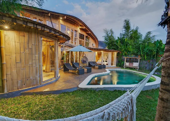 Villa Noon Eco Bamboo Getaway In