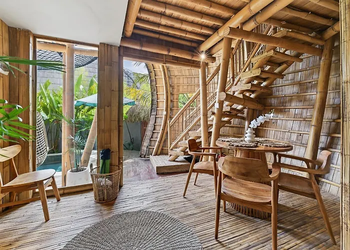 Noon Eco Bamboo Getaway In Villa Canggu