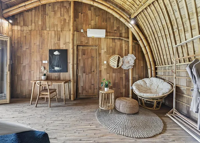Noon Eco Bamboo Getaway In Villa Canggu
