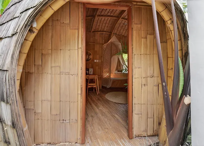 Noon Eco Bamboo Getaway In Canggu